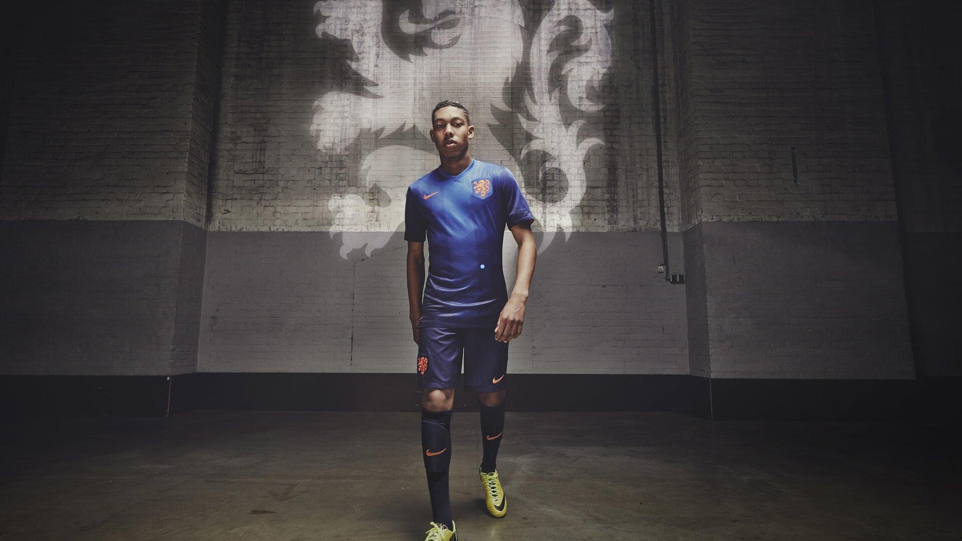 两次冬训，两种命运，戴伟浚的陨落与中国足球的漫长叹息